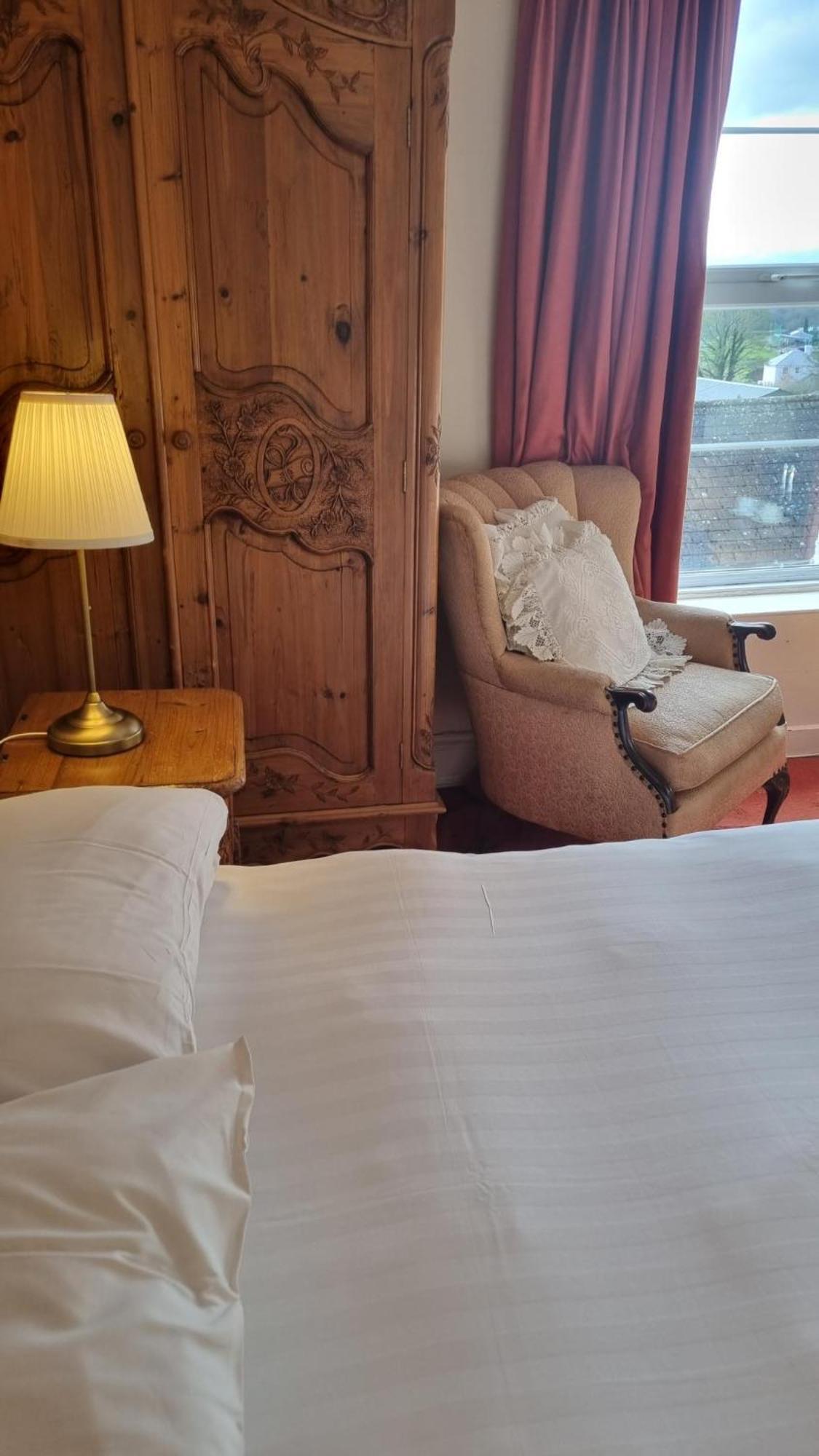 Bed and Breakfast Charlemont House Moy Номер фото